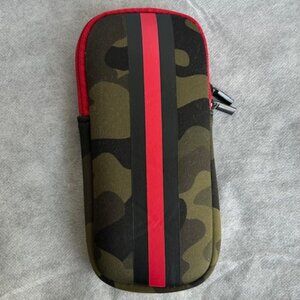 Haute Shore Soho Glasses Case | Camo with Black/Red Stripe | Neoprene